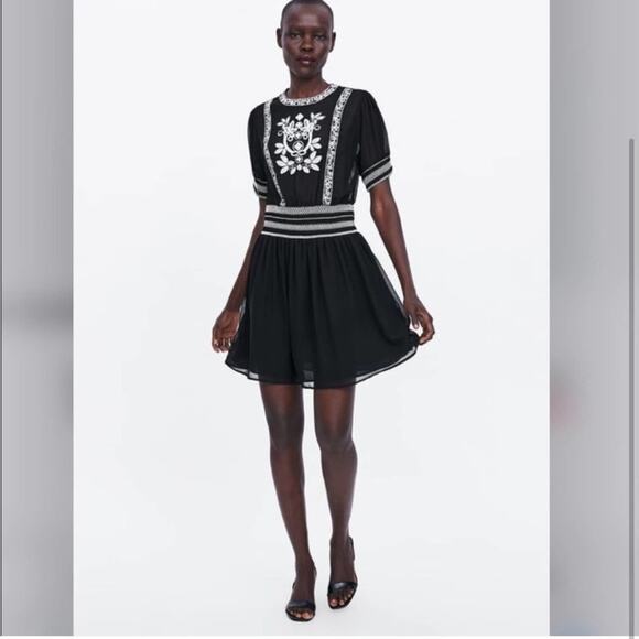 Zara Embroidered Dress Size Small - Picture 2 of 2
